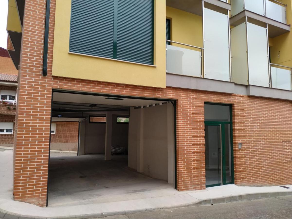Edificio Valles Del Lupulo Astorga Exterior photo